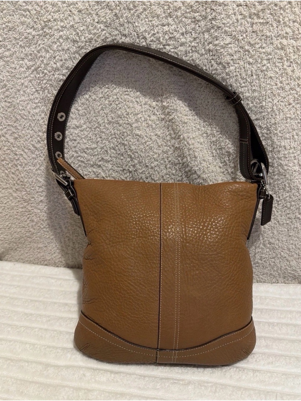 Vintage COACH Legacy F10941 Camel Brown Leather Medium Shoulder Bag Purse